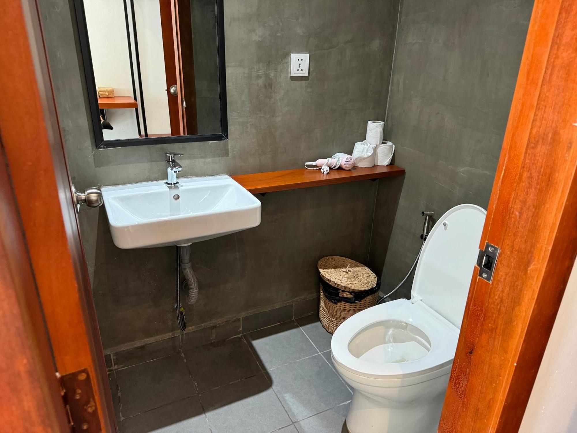 Onederz Kampot Vandrarhem Exteriör bild